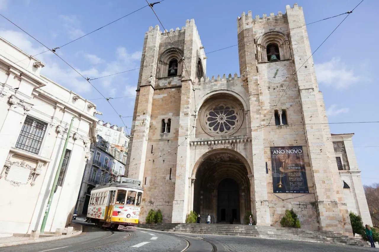 Pombalino Design Apartment Em Baixachiado Lisbon