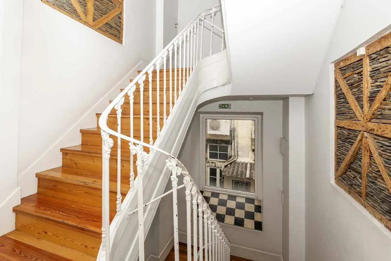 Pombalino Design Apartment Em Baixachiado Lisbon