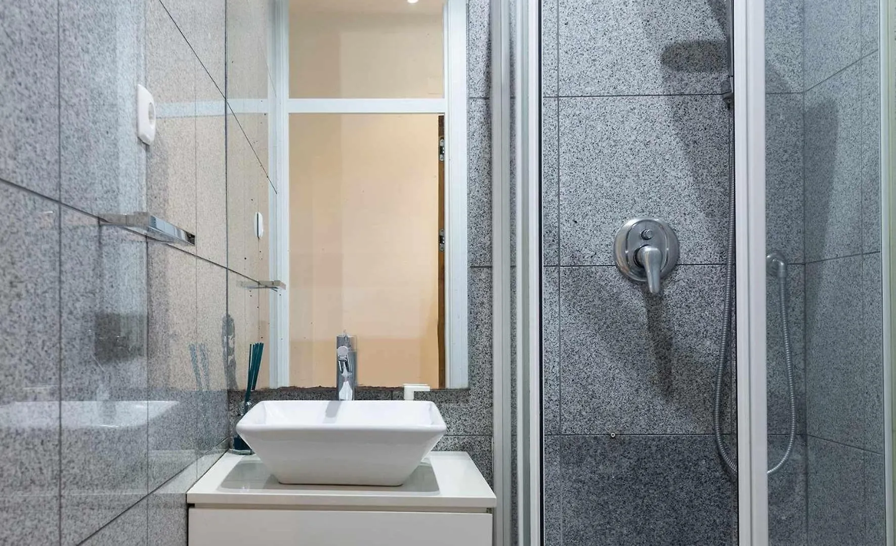 Pombalino Design Apartment Em Baixachiado Lisbon Portugal
